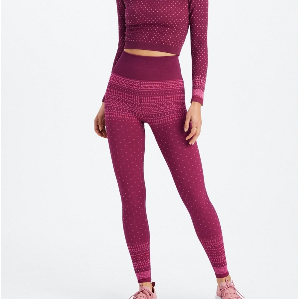 Fabletics High-Waisted Seamless Fair Isle Legging Size Small